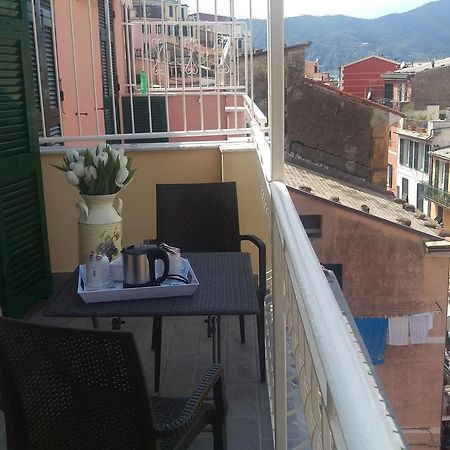Guesthouse Rollando Vernazza Exterior photo