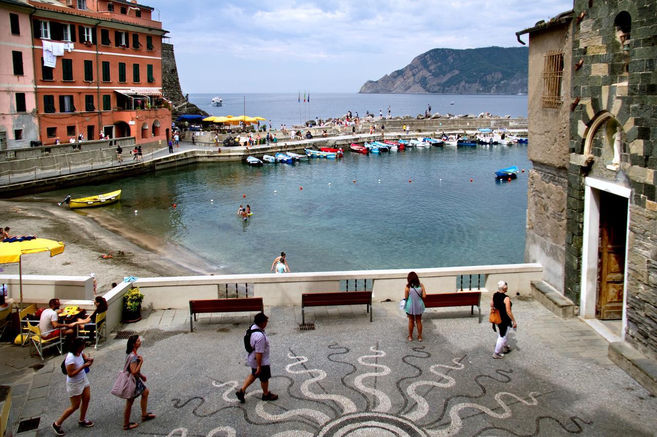 Guesthouse Rollando Vernazza Exterior photo